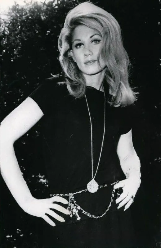 Jane Holzer
